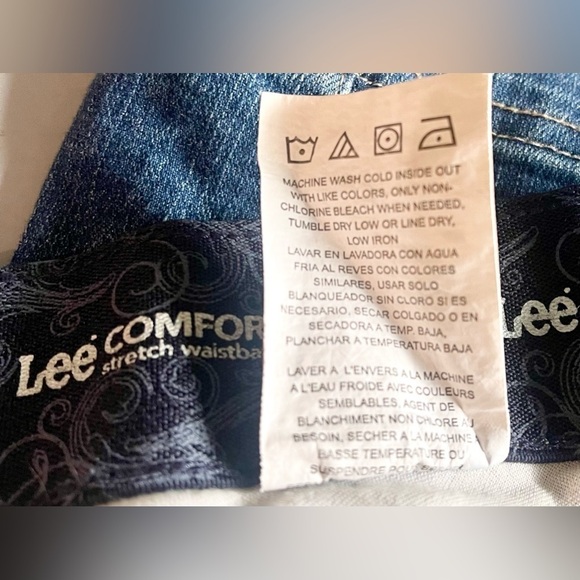 Lee Comfort Stretch Waistband Jean Shorts 12 Medium Flap Botton Pockets Denim - Picture 5 of 5